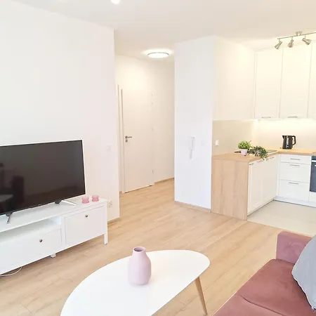 Classic - Prywatny Parking, Blisko Szpital Arkonska I Strzalowska Lejlighed Stettin