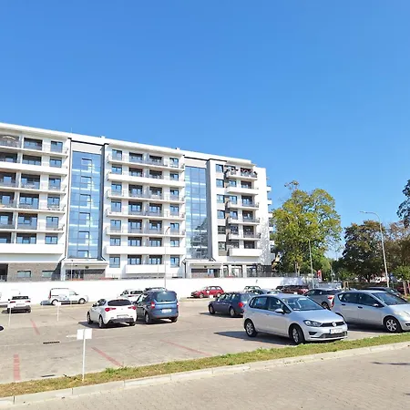 Apartment Classic - Prywatny Parking, Blisko Szpital Arkonska I Strzalowska Szczecin
