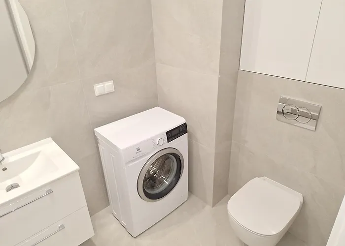 Classic - Prywatny Parking, Blisko Szpital Arkonska I Strzalowska Апартаменти