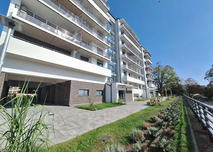 Classic - Prywatny Parking, Blisko Szpital Arkonska I Strzalowska Апартаменти Щецин